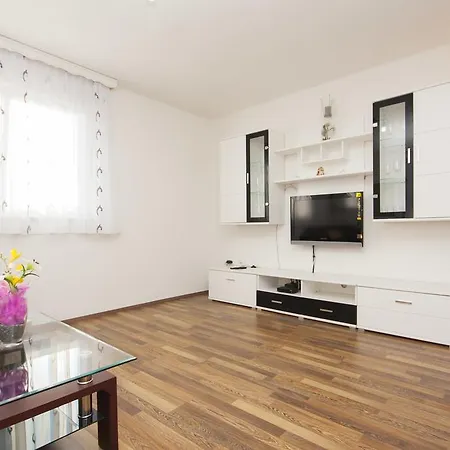 Apartment Appartmani Dzandara Brodarica (Sibenik-Knin)
