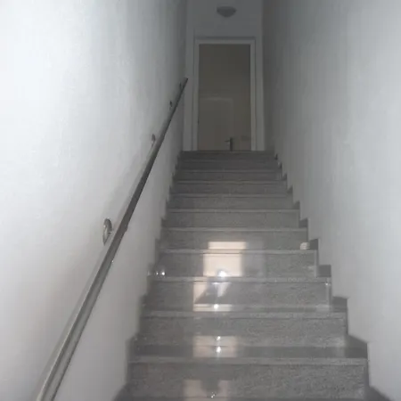 Appartmani Dzandara