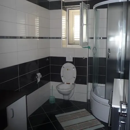 Apartment Appartmani Dzandara
