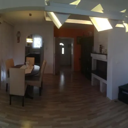 Appartmani Dzandara Brodarica (Sibenik-Knin)