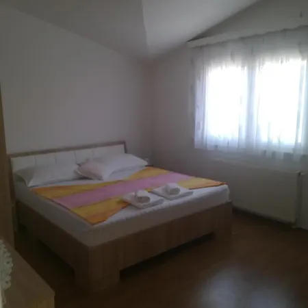 Appartmani Dzandara * Brodarica (Sibenik-Knin)