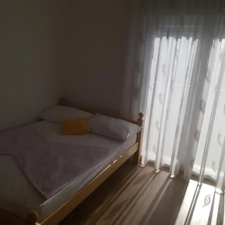 Appartmani Dzandara Brodarica (Sibenik-Knin)