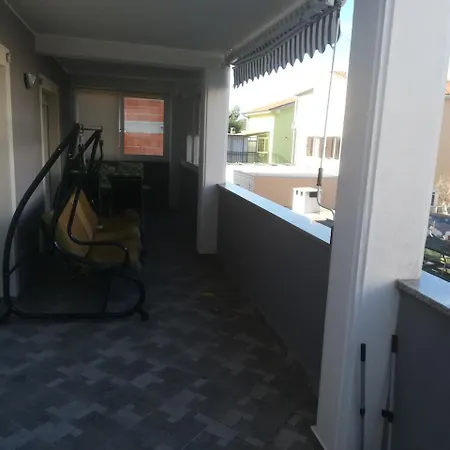 Apartment Appartmani Dzandara